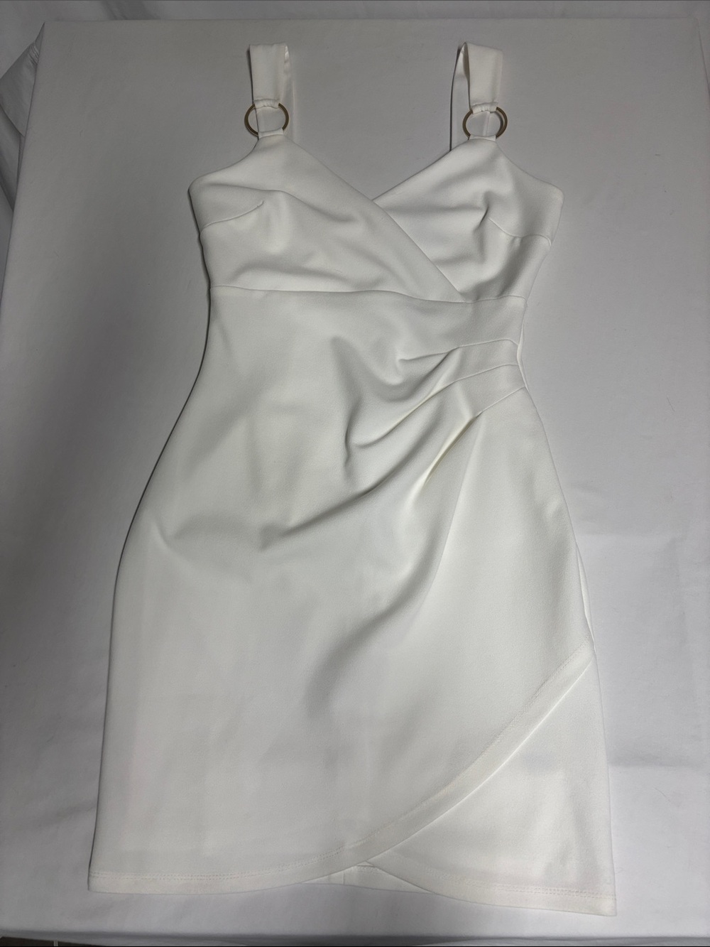 Guess White Mini Dress Size 2 Gold Ring Straps Ruched Wrap Y2K Cocktail